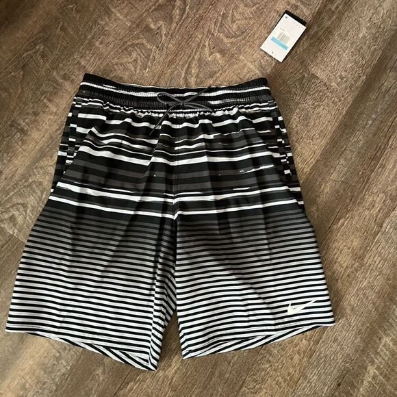 Nike Men' 9" Black Multi Faded Stripe Breaker Swim Trunks (NESSD545-001)-Medium - Picture 4 of 9